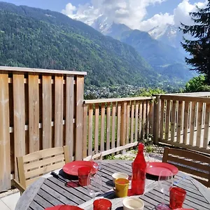 https://chalet-le-clos-alpin.hotels-rhonealpes.com